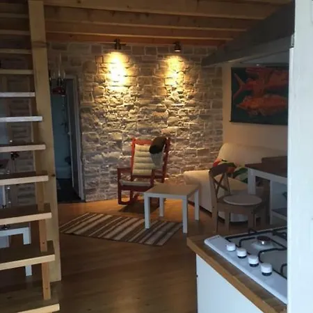 Semesterbostad Dream House Zaglav