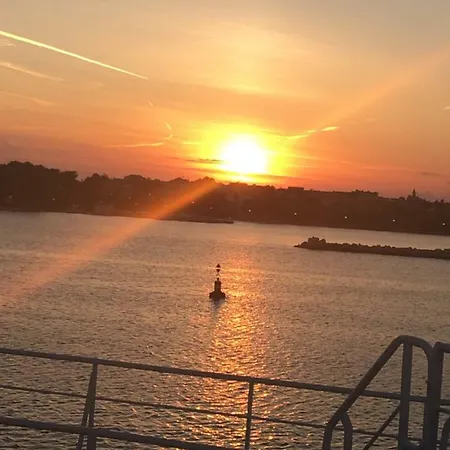 Dream House Nyaraló *