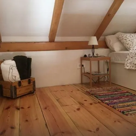 Dream House * Zaglav