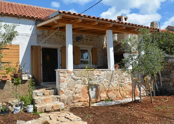 Dream House * Zaglav